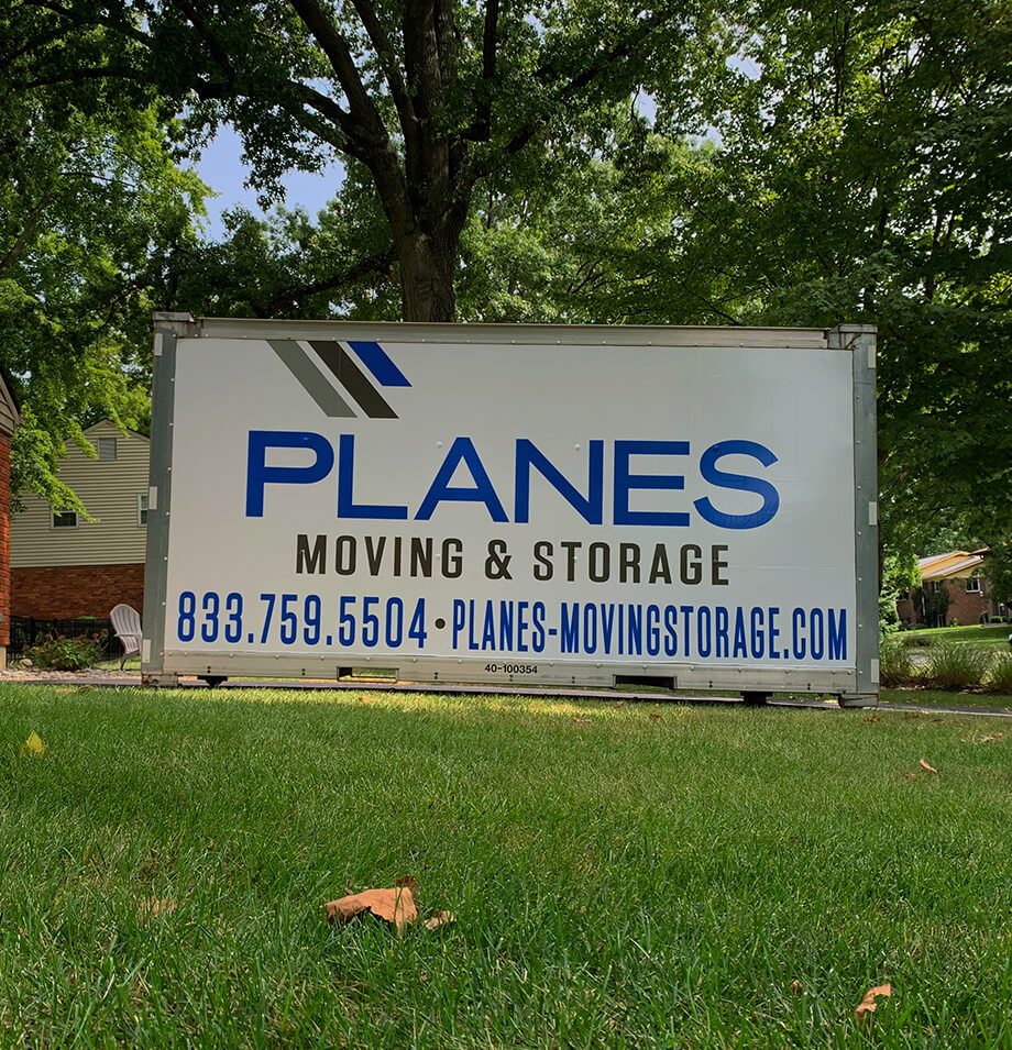 Planes moving container